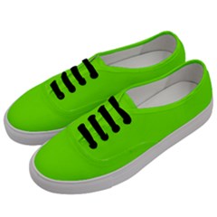 Grass-green-color-solid-background Men s Classic Low Top Sneakers by nate14shop