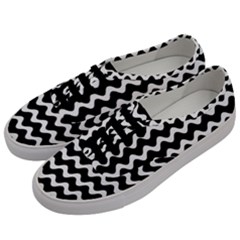 Wave-black White Men s Classic Low Top Sneakers by nateshop