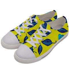 Sheets Pattern Picture Detail Men s Low Top Canvas Sneakers by Ravend