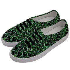 Bottles Green Drink Pattern Soda Refreshment Men s Classic Low Top Sneakers by Ravend