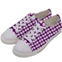 Purple And White Leaf Pattern Men s Low Top Canvas Sneakers View2