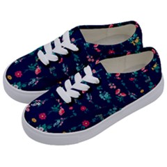 Flowers Pattern Bouquets Colorful Kids  Classic Low Top Sneakers by Semog4
