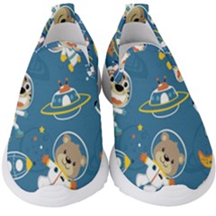 Seamless-pattern-funny-astronaut-outer-space-transportation Kids  Slip On Sneakers by Salman4z