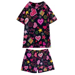 Multicolored Love Hearts Kiss Romantic Pattern Kids  Swim Tee And Shorts Set by uniart180623