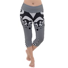 Pattern Illusion Fractal Mandelbrot Lightweight Velour Capri Yoga Leggings by Bangk1t