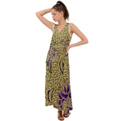Traditional Art Batik Pattern V-neck Chiffon Maxi Dress by Ket1n9