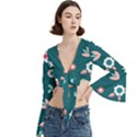 Cute Flowers Seamless Model Spring Trumpet Sleeve Cropped Top View3