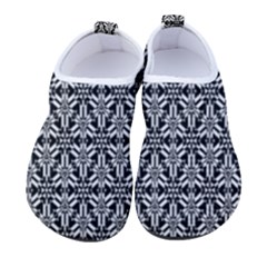 Decorative Men s Sock-style Water Shoes by nateshop