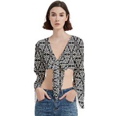 Decorative Trumpet Sleeve Cropped Top