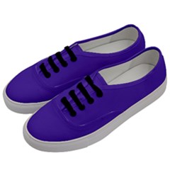 Ultra Violet Purple Men s Classic Low Top Sneakers by bruzer