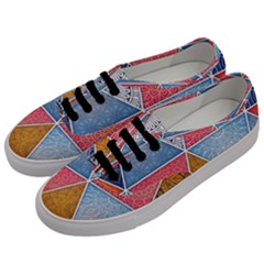 Texture With Triangles Men s Classic Low Top Sneakers