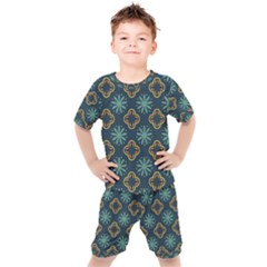 Flowers Pattern Design Abstract Kids  T-shirt And Shorts Set