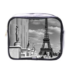 Vintage France Paris Eiffel Tour Chaillot Palace 1970 Single-sided Cosmetic Case by Vintagephotos