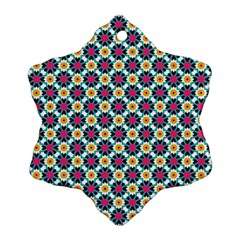 Pattern 1282 Ornament (snowflake)  by GardenOfOphir