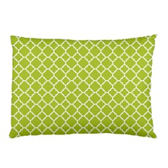 Spring Green Quatrefoil Pattern Pillow Case (two Sides) by Zandiepants