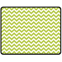 Spring Green & White Zigzag Pattern Double Sided Fleece Blanket (medium)