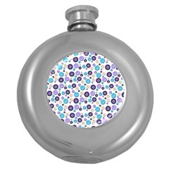 Buttons Chlotes Round Hip Flask (5 Oz)
