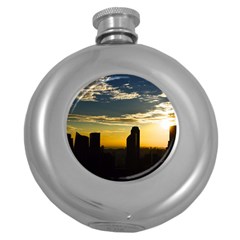 Skyline Sunset Buildings Cityscape Round Hip Flask (5 Oz)