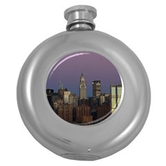 Skyline City Manhattan New York Round Hip Flask (5 Oz)
