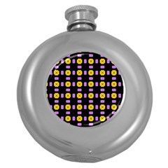 Pattern Black Background Seamless Round Hip Flask (5 Oz)