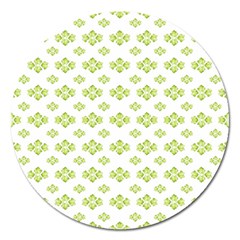 Bright Leaves Motif Print Pattern Design Magnet 5  (round) by dflcprintsclothing