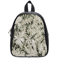 Pale Tropical Floral Print Pattern School Bag (small) by dflcprintsclothing