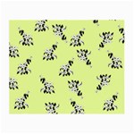 Black and white vector flowers at canary yellow Small Glasses Cloth (2 Sides)