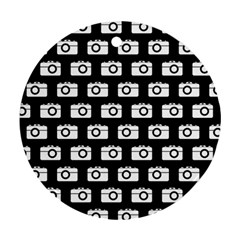 Modern Chic Vector Camera Illustration Pattern Ornament (round)