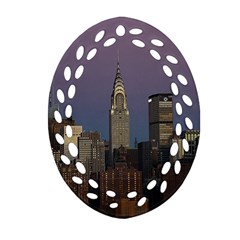 Skyline-city-manhattan-new-york Ornament (oval Filigree) by Ket1n9